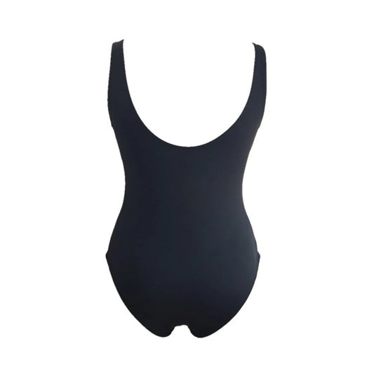 A Backless Swimsuit