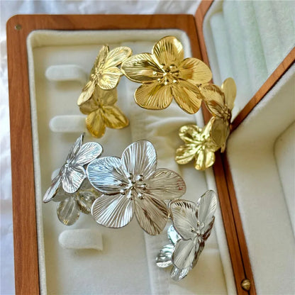 Wide Flower Bracelet