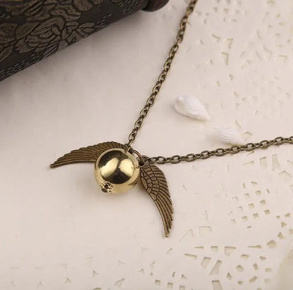 Metal Round Necklace