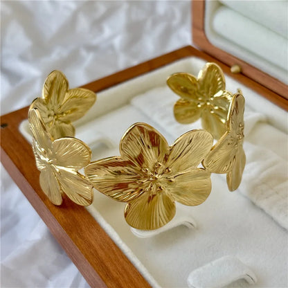 Wide Flower Bracelet